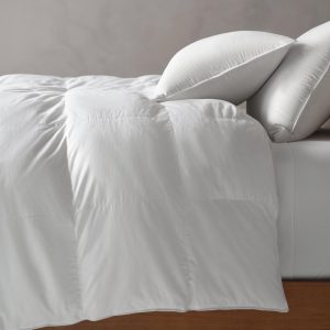 All-Season Canadian Down Comforter, Luxury Medium Warmth Duvet Insert, 100% Cotton Sateen Shell, Fluffy Year-Round Bedding, Baffle Box, Secure Duvet Loops - Full/Queen