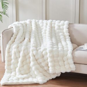 Thickened faux fur blanket 50x60 inches, warm sofa blanket