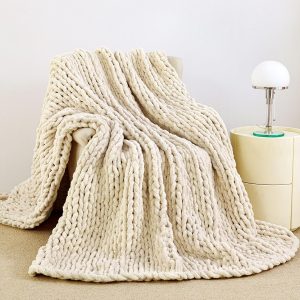 Combine knit chenille blanket 51x63 inches, comfortable sofa blanket